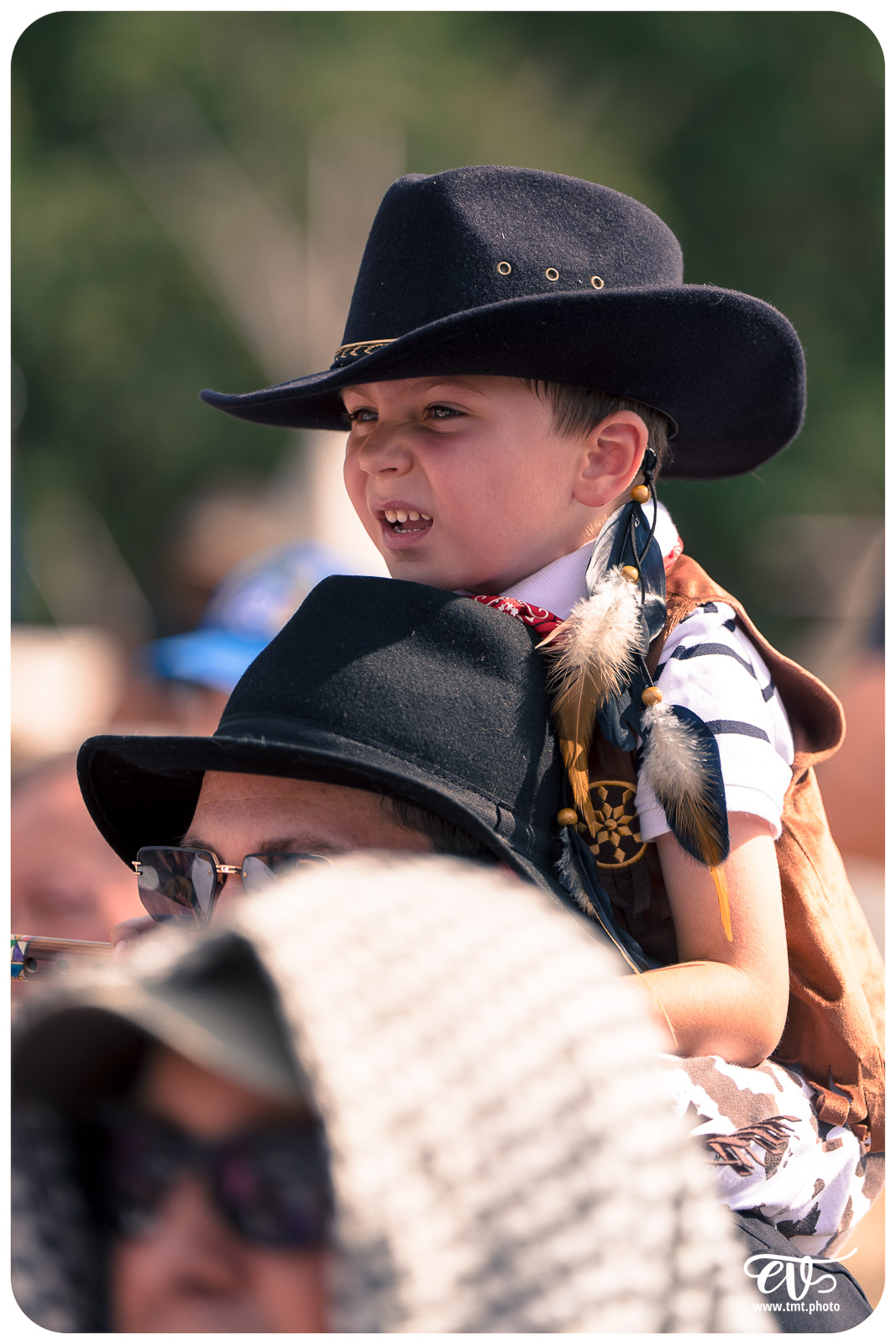 FESTIVAL POW WOW